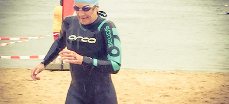 Schneller Schwimmen mit dem Neoprenanzug Neoprenanzug gebraucht